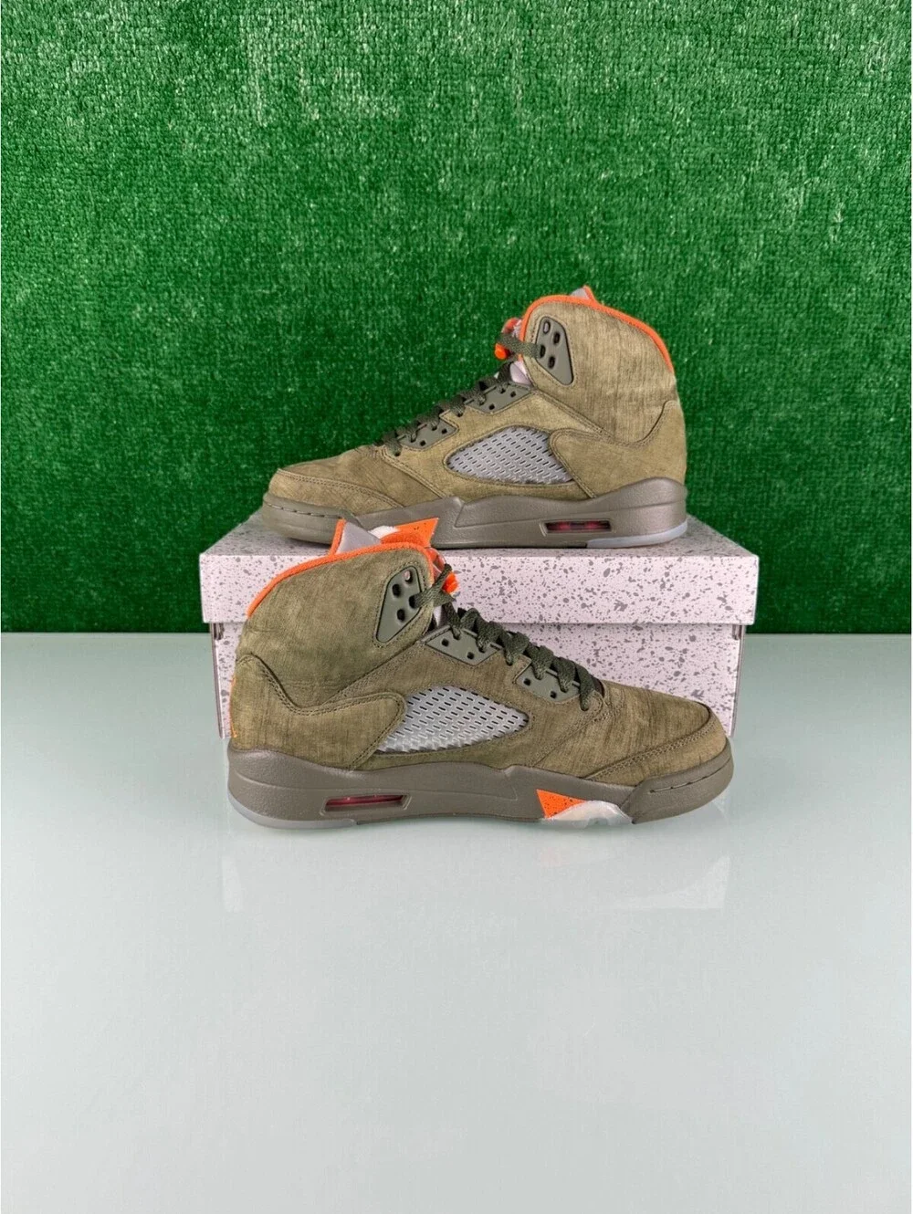 Size 8 - Air Jordan 5 Retro 2024 Olive CLEAN!